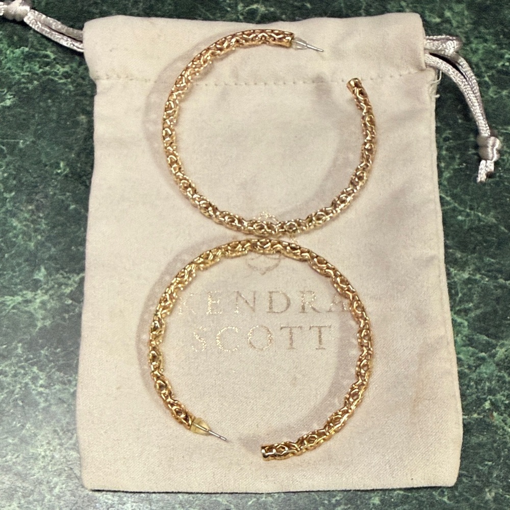 Kendra Scott Intricate Gold Hoop Earrings